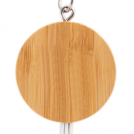 Personalizzazione portachiavi in legno con caricatore inciso Personalizzazione portachiavi in legno con caricatore inciso