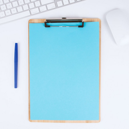 Clipboard in legno inciso testo Clipboard in legno inciso testo