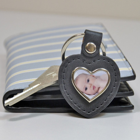 portachiavi in pelle a cuore portachiavi in pelle a cuore