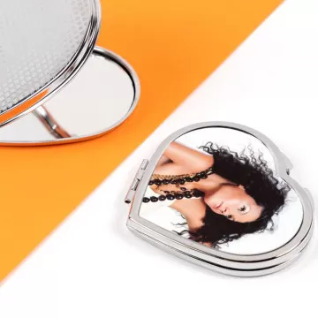 Specchio tascabile con foto personalizzata a forma di cuore