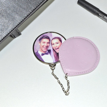 Specchio tascabile rotondo con foto personalizzato con tessuto rosa