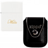 Accendino bianco Zippo inciso