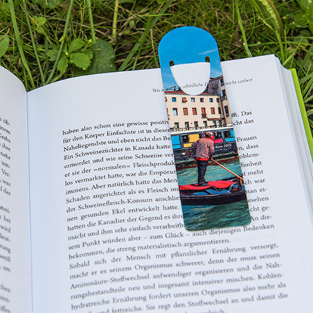 Foto stampata a pagina stampata Foto stampata a pagina stampata