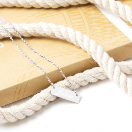 Collana di incisione di testo Collana di incisione di testo