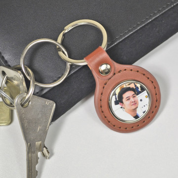 Portachiavi in pelle marrone tonda personalizzata con foto