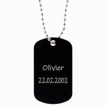 Collana dog tag nera personalizzata con incisione