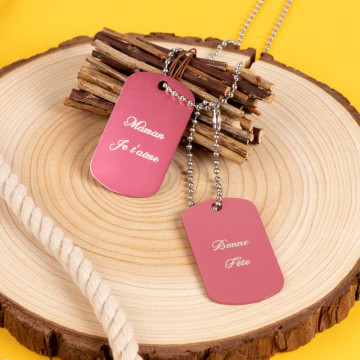 Dog Tag doppio rosa con personalizzazione del testo - 2 piatti rosa con incisione