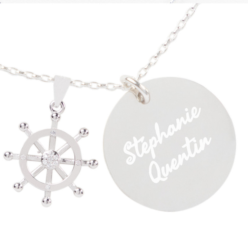 Collana con timone inciso