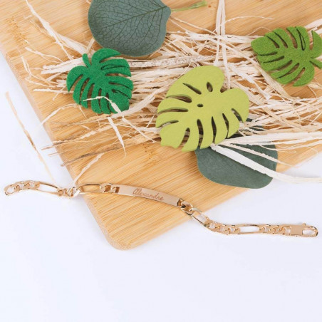 Uomo figaro gourmette in oro inciso placcato Uomo figaro gourmette in oro inciso placcato