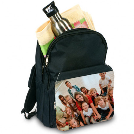 Zaino nero con patta stampata foto Zaino nero con patta stampata foto