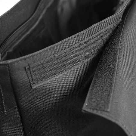 Besace nero dentro graffio Besace nero dentro graffio