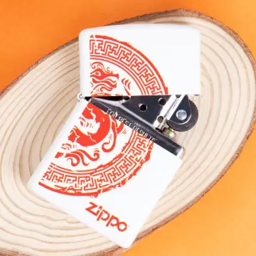 Accendino Zippo Dragon personalizzato bianco e rosso