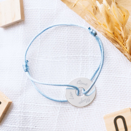Bracciale in argento disco inciso blu