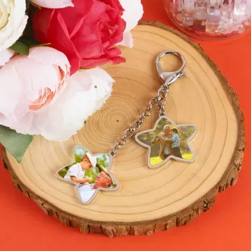 Portachiavi a 2 stelle da personalizzare su entrambi i lati