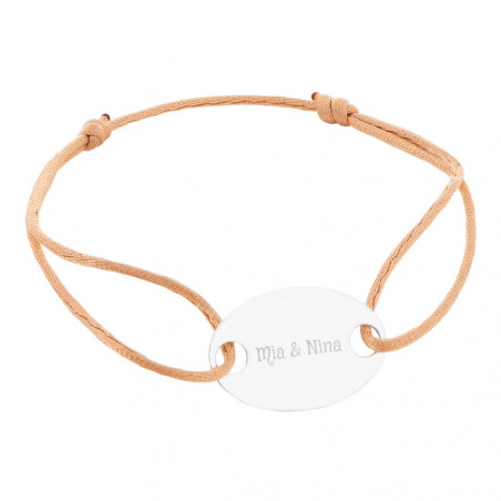 Disco ovale placcato argento inciso e cordone beige Disco ovale placcato argento inciso e cordone beige