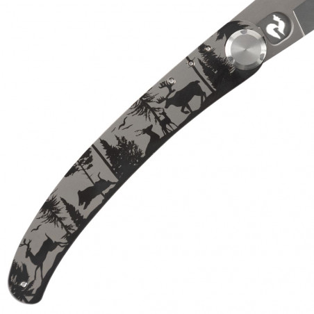 Progettazione forestale sulla maniglia del coltello Progettazione forestale sulla maniglia del coltello