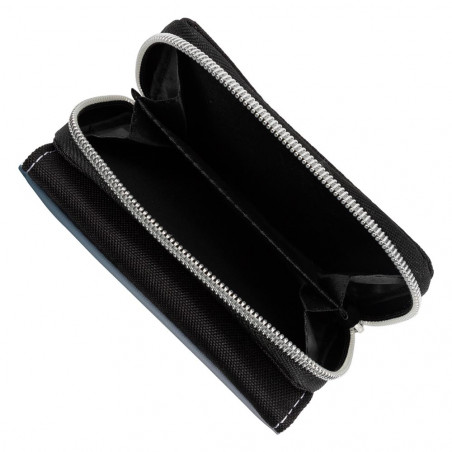 Interno del portafoglio nero tessile Interno del portafoglio nero tessile