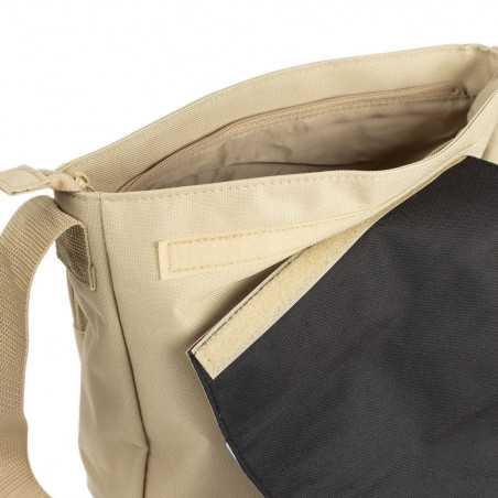 Dettagli della borsa beige Dettagli della borsa beige