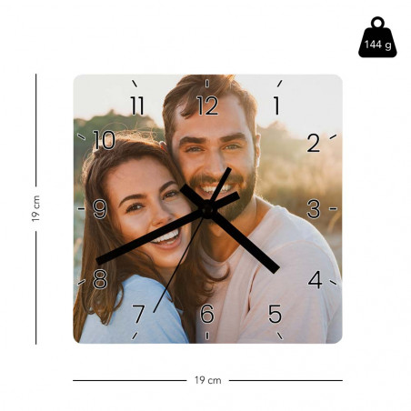 Dimensione dell'orologio quadrato Dimensione dell'orologio quadrato