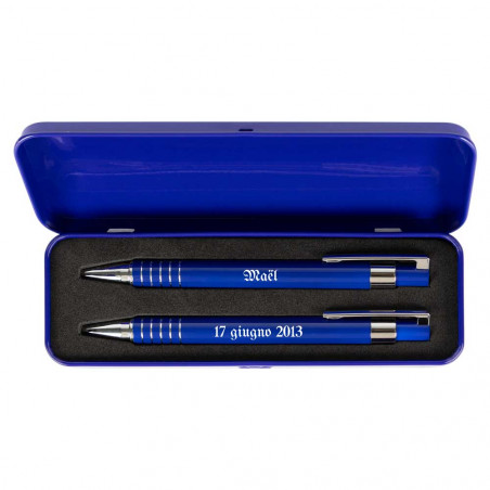 Interno di penna blu comunione e portamine Interno di penna blu comunione e portamine