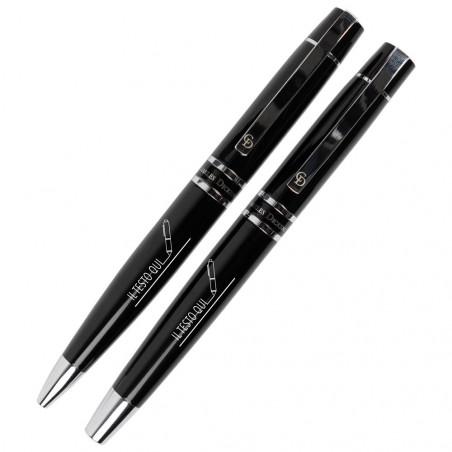 Set di 2 penne Charles Dickens con testo inciso Set di 2 penne Charles Dickens con testo inciso