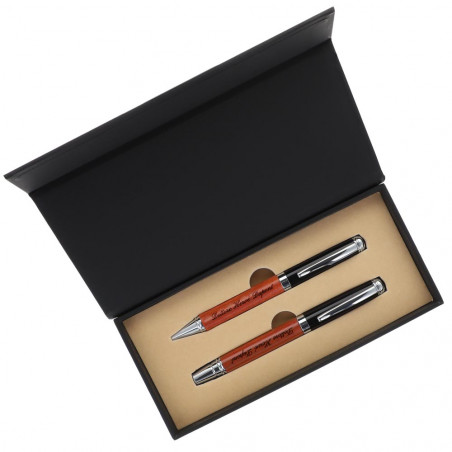 Set di penne in legno incisione Set di penne in legno incisione