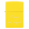 Zippo giallo chiaro inciso