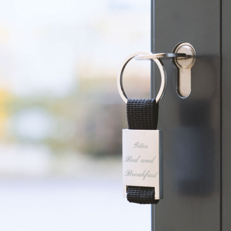 Portachiavi in metallo e tessuto nero personalizzato