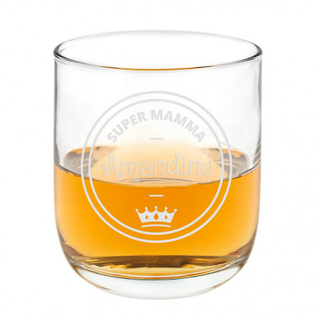 Bicchiere di rum mamma Bicchiere di rum mamma
