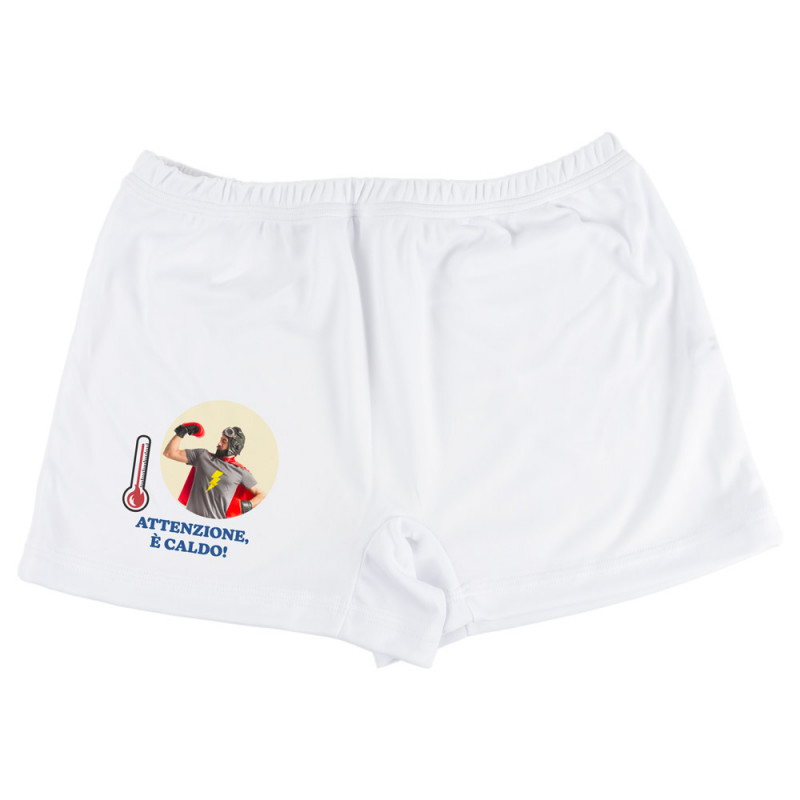 Boxer "Attenzione, e caldo"
