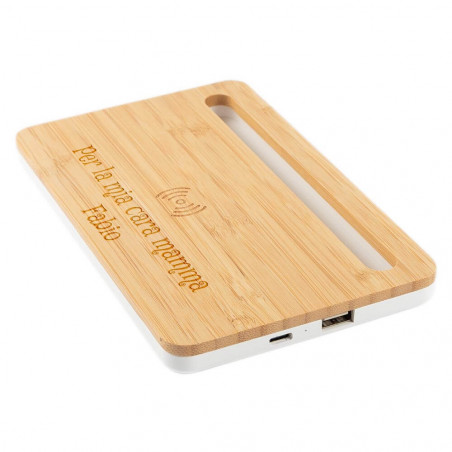 Supporto per caricabatterie per smartphone inciso Supporto per caricabatterie per smartphone inciso