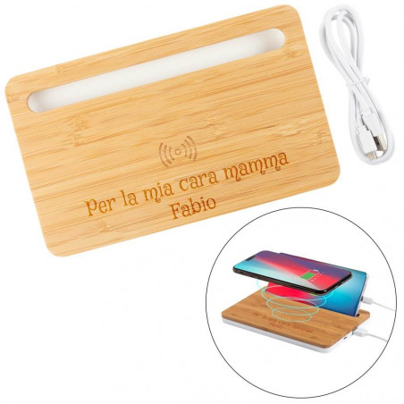 Supporto per caricabatterie per smartphone inciso Supporto per caricabatterie per smartphone inciso