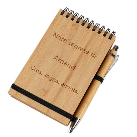 Incisione testo personalizzato su blocco note di bambù Incisione testo personalizzato su blocco note di bambù
