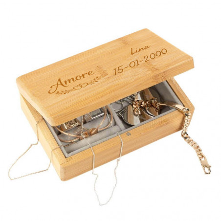 Scatola portagioie con incisione “parole d'amore”