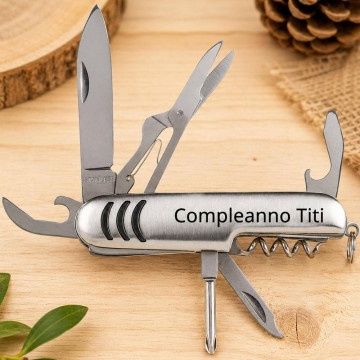 Coltellino multiuso inciso