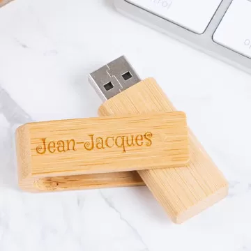 Chiavetta USB in bambù incisa 16 GB