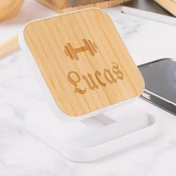 Caricatore wireless in bambù personalizzato