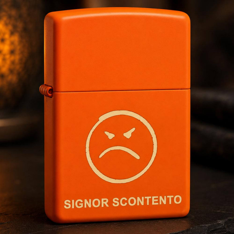 Accendino Zippo arancione personalizzato