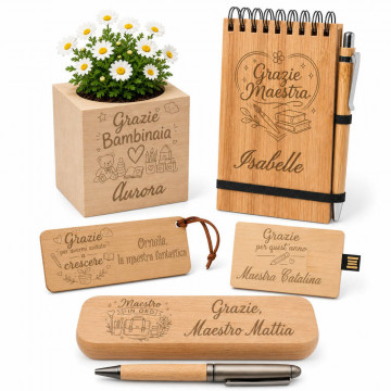 Regali in legno personalizzati per maestra - Incisione testo e design