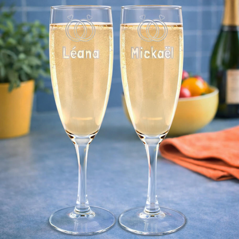 Set di 2 flûte da champagne con fedi nuziali personalizzate