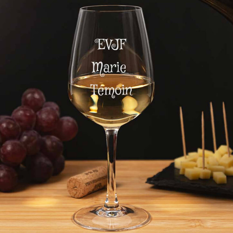 Calice da vino bianco personalizzato con incisione