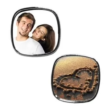 Coppia di orecchini inchiodato foto