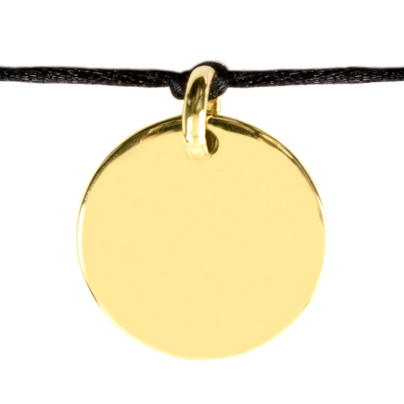 Bracciale con oro placcato rotondo inciso e corda di colore tra cui scegliere